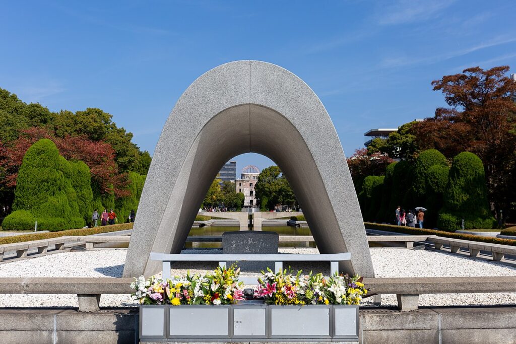 During a visit to Hiroshima Peace Memorial Park, PM Modi pays floral tributes